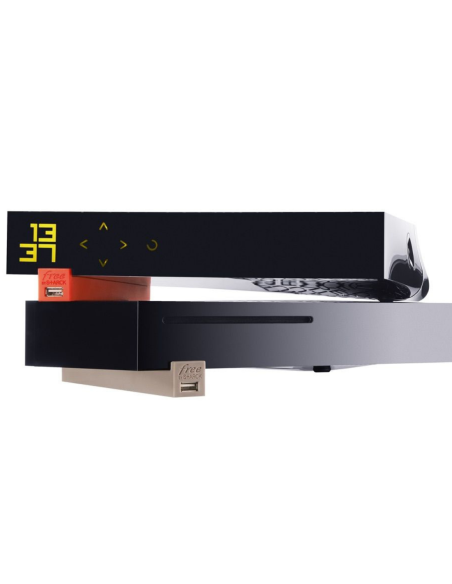 Box internet - télévision - Freebox Revolution - Caméra espion