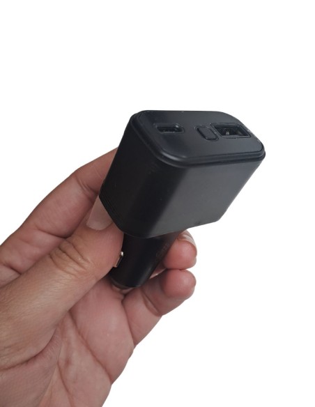 Chargeur allume cigare - micro espion GSM - Localisation GPS